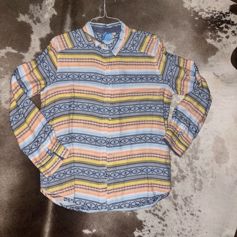 Ariat Women's Multi Spotlight Button Up Shirt Serape Jacquard XL Chambray Collar